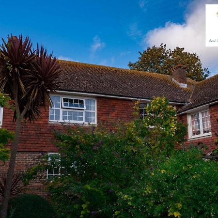 2 Bed Apartment-5 Guests - Business-Relocation-Parking - The Brighton Short Stay & Serviced Apartments Kültér fotó