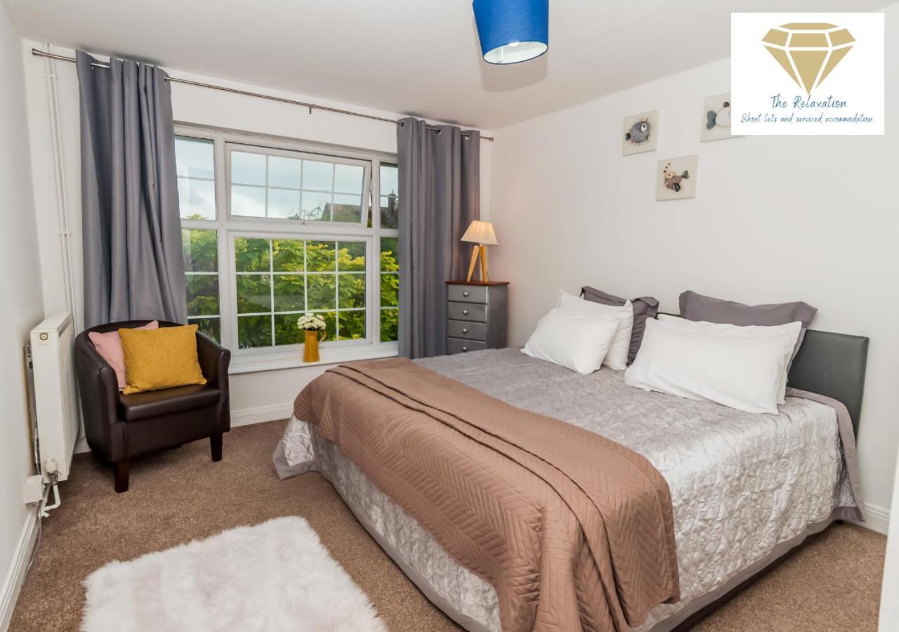 2 Bed Apartment-5 Guests - Business-Relocation-Parking - The Brighton Short Stay & Serviced Apartments Kültér fotó