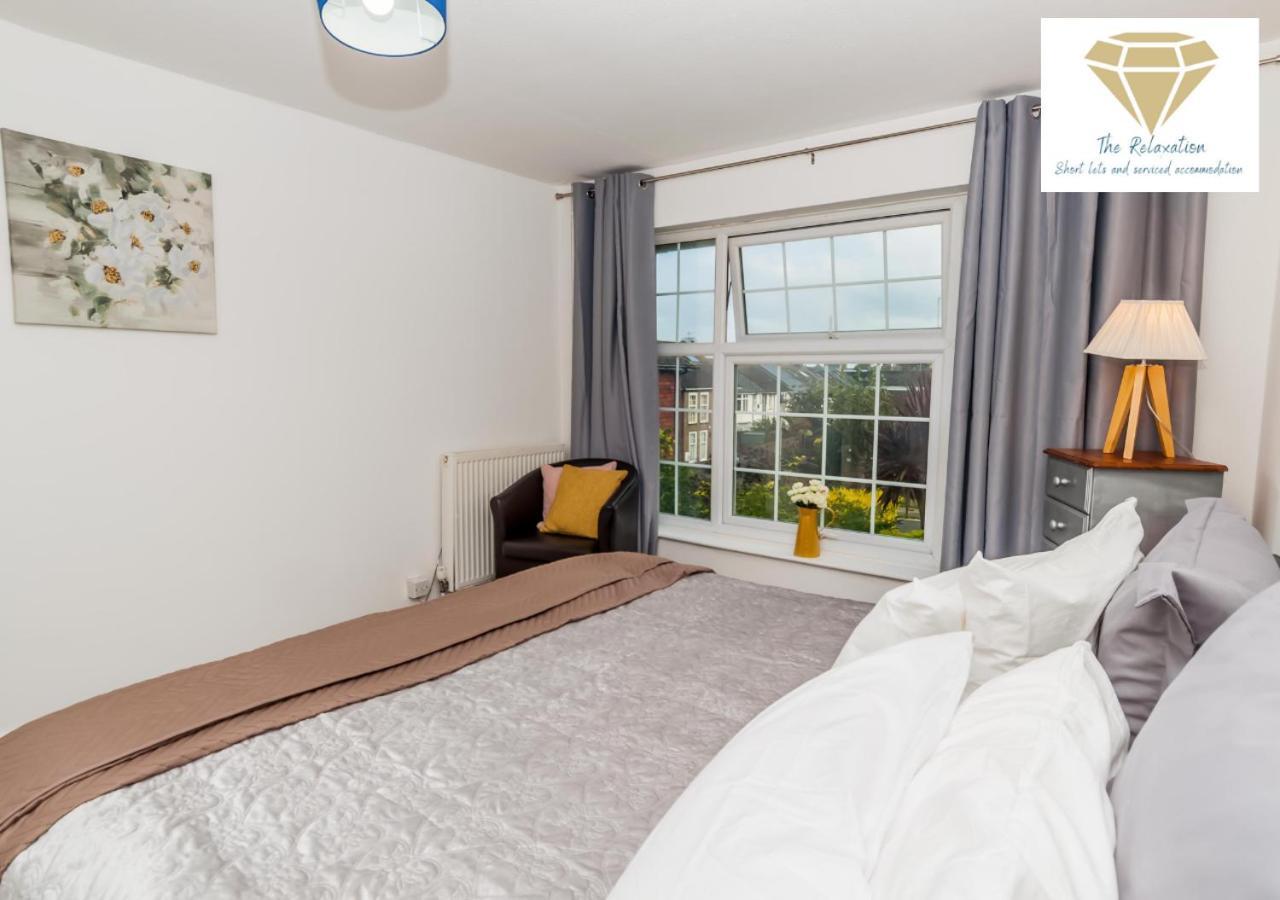 2 Bed Apartment-5 Guests - Business-Relocation-Parking - The Brighton Short Stay & Serviced Apartments Kültér fotó